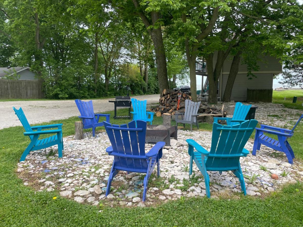 Lake Point Motel Marblehead Exterior foto